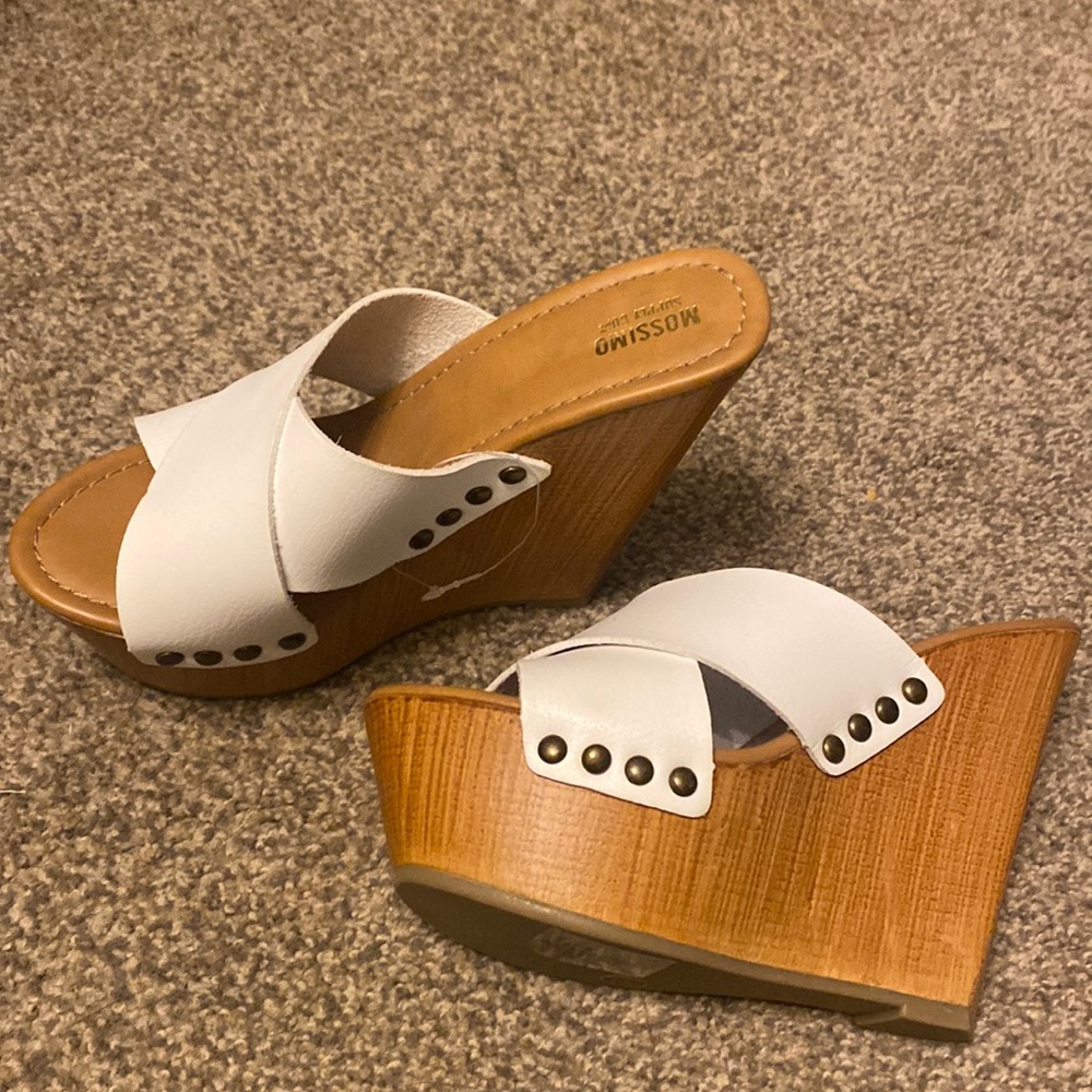 Brand new mossimo wedges